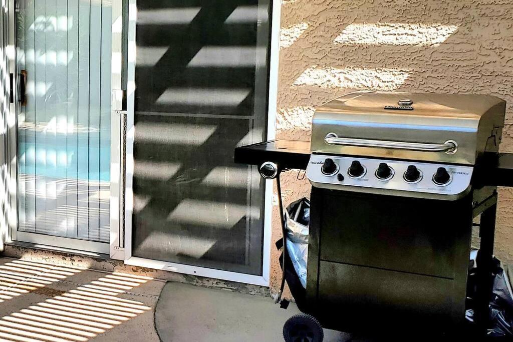 Comfortable Family Home ラスベガス エクステリア 写真