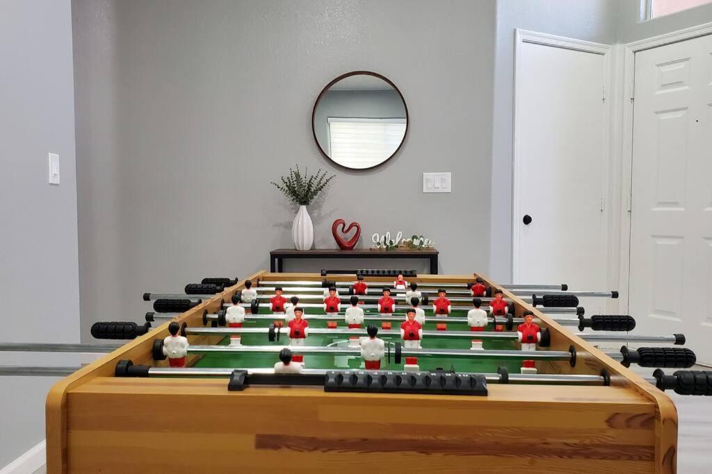 Comfortable Family Home ラスベガス エクステリア 写真